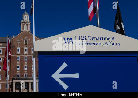 Il Libano, PA, Stati Uniti d'America - 5 Ottobre 2016: Close up del segno presso il dipartimento statunitense della Veterans Affairs Medical Center. Foto Stock