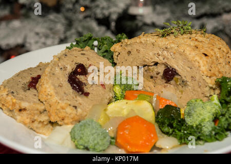 Vegan Tofu la Turchia è servita per la cena di Natale Foto Stock