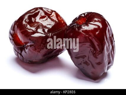 Date frutti isolati su sfondo bianco. tracciato di ritaglio Foto Stock