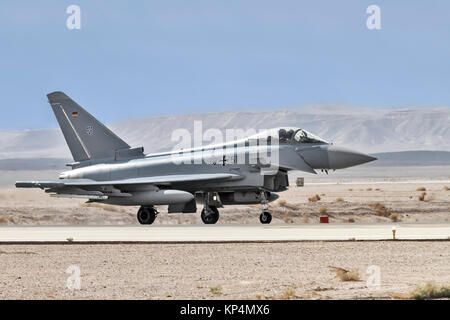 German Air Force, Eurofighter Typhoon EF2000 un twin-motore, canard-ala delta, multirole fighter. Fotografato alla "Blue-Flag" 2017, un internatio Foto Stock