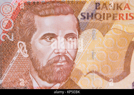 Complementare della moneta albanese Lek banconota da 200 denominazione raffigurante Ritratto di Naim Frashëri (1846-1900), uno dei più illustri albanesi Foto Stock