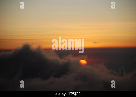 Alba sul vulcano agua in Guatemala Foto Stock