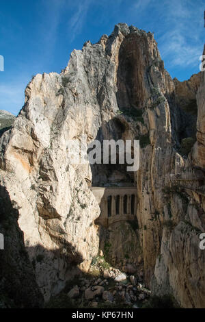 Una vista dalla trek lungo El Camino Del Rey in Malaga, Spagna Foto Stock