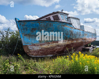 Barca abbandonati, Marie Joseph, Nova Scotia, Canada. Foto Stock