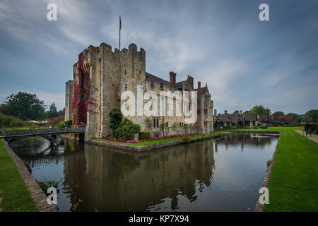 Il castello di Hever Castle vicino a Edenbridge, la sede della famiglia Boleyn, Kent, Regno Unito Foto Stock