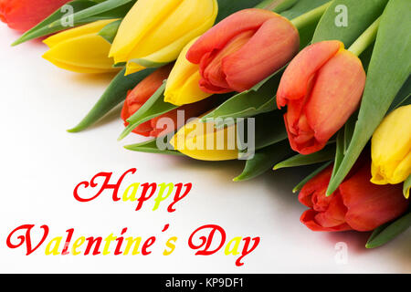 Felice il giorno di San Valentino, i tulipani con iscrizione Foto Stock