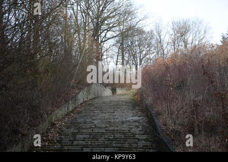 Â kz,campo di concentramento,mauthausen,scale di morte,cava,ricordo,lapide,olocausto Foto Stock