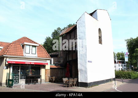 Parti della medioevale città occidentali parete circondante Harderwijk, Paesi Bassi Foto Stock