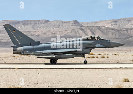 German Air Force, Eurofighter Typhoon EF2000 un twin-motore, canard-ala delta, multirole fighter. Fotografato alla "Blue-Flag" 2017, un internatio Foto Stock
