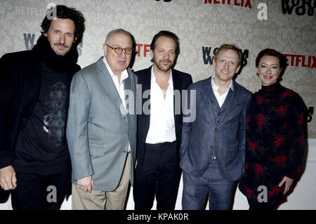 Christian Camargo, Errol Morris, Peter Sarsgaard, Scott Pastore e Molly Parker frequentare il 'Assenzio' New York premiere al Campbell su dicembre 12, 2017 in New York City. | Utilizzo di tutto il mondo Foto Stock