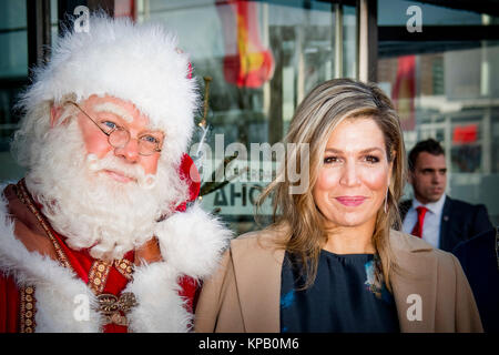 Regina Maxima dei Paesi Bassi assiste il Natale concerto di gala per il miglior schoolbands 2017 in Ahoy Rotterdam, Paesi Bassi, 14 dicembre 2017. Foto: Patrick van Katwijk PAESI BASSI OUT point de vue fuori - nessun filo SERVICE - foto: Patrick van Katwijk/Olandese Photo Press/dpa Foto Stock