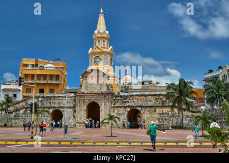 Bloccare la Torre La Torre del Reloj e Plaza de la Paz, Cartagena de Indias, Colombia, Sud America Foto Stock