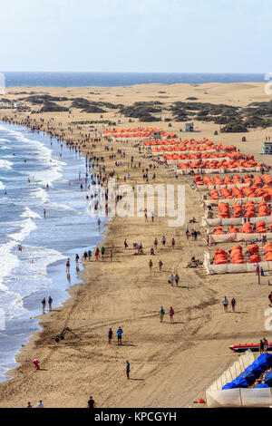 Maspalomas dune di sabbia, Playa del Inglés resort per vacanze isole Canarie di Gran Canaria,isola spagnola, al largo della costa del nord Africa occidentale dicembre 2017 Foto Stock