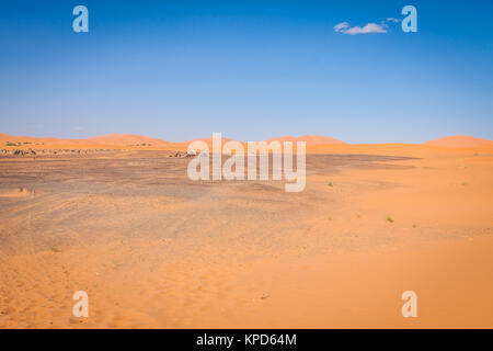 Le dune di sabbia del deserto del Sahara,merzouga,Marocco Foto Stock