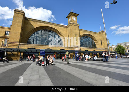 Esterno della stazione Kings Cross, London Foto Stock