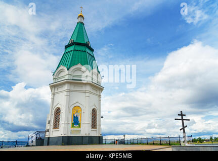 Paraskeva Pyatnitsa cappella sulla cima della montagna Karaulnaya a Krasnoyarsk. La Siberia. La Russia Foto Stock