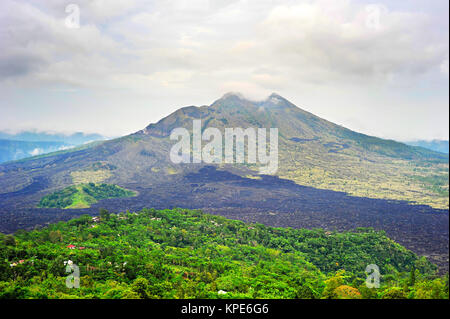 Vulcano Batur di Bali Foto Stock