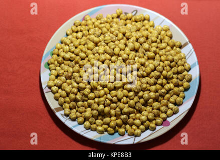 Sano e gustoso arrosto di ceci snack Foto Stock