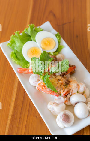 Mangosteen insalata piccante Foto Stock