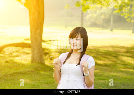 Giovani asiatici college ragazza ritratto dello studente Foto Stock