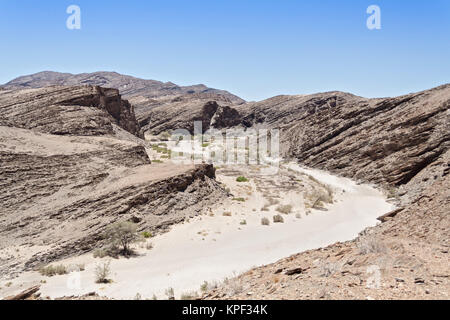 Letto asciutto del fiume al Canyon Kuiseb, Namibia Foto Stock