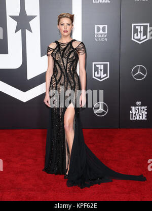 Celebrità partecipare a "Justice League' premiere del film al Dolby Theatre di Hollywood. Dotato di: ambra sentita dove: Los Angeles, California, Stati Uniti quando: 14 Nov 2017 Credit: Brian A/WENN.com Foto Stock