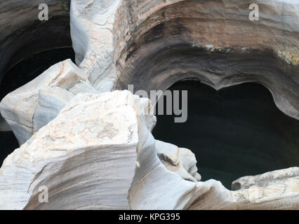 Mpumalanga, Sud Africa, formazioni rocciose ad Bourke's Luck buche Foto Stock