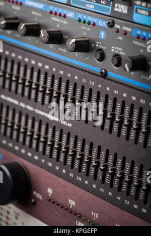 Pulsanti nel sound studio Foto Stock