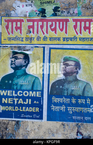 Poster sulla parete pubblica del partito nazionalista indiano e hero Netaji Subhas Chandra Bose, Primo Ministro del Governo Provvisorio della libera India, 1943-1945 Foto Stock