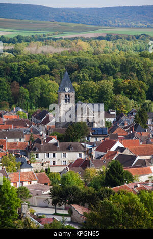 Francia, Marne, Champagne Ardenne, Avenay Val-d'Or, panoramica del paese Foto Stock