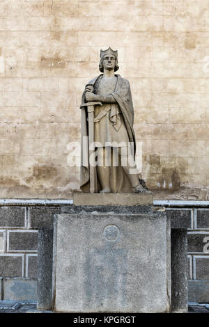 Monumento a Alfonso III, Plaza de la Conquesta square, Mahon, Mao, Minorca, , Isole Baleari Foto Stock