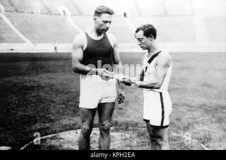 Anno del Collegio : 1927 - USA Direttore : James W. Horne Buster Keaton Foto Stock