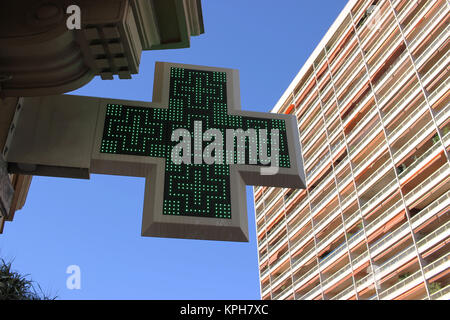 Croce Verde farmacia segno Foto Stock