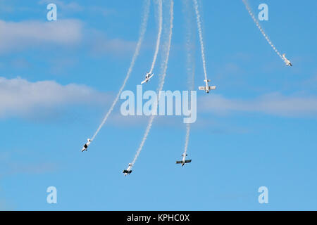 Corvi Aerobatic Team Display fotografati a Sud Est, Airshow Herne Bay, Agosto 2017 Foto Stock