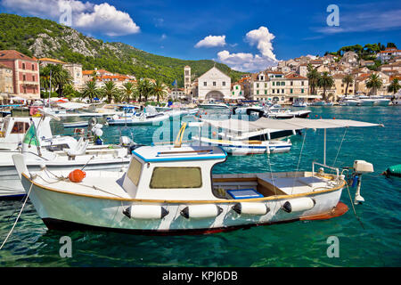 Il turchese mare di Isola di Hvar Foto Stock