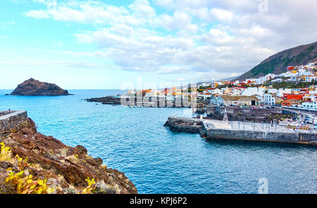 Garachico - piccola città vecchia sulla riva del mare, l'isola di Tenerife Canarie Foto Stock