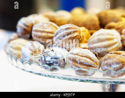 La pasticceria su stand Foto Stock