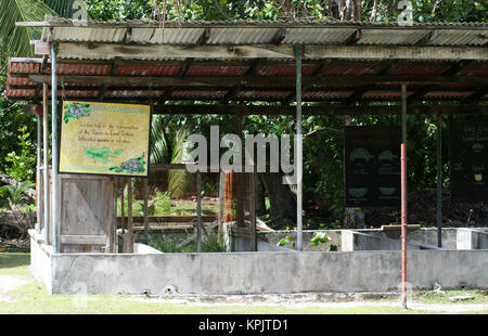 Outdoor enclosure tartaruga/den, Isola Curieuse, Seychelles. Foto Stock