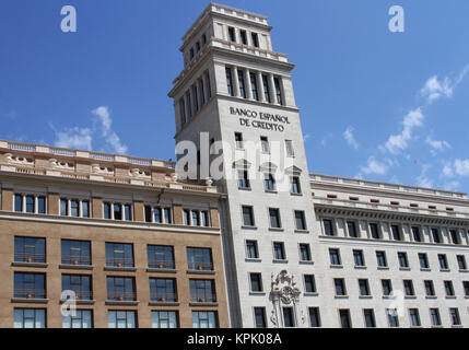 Banesto spagnolo Banca di Credito, Placa de Catalunya, Barcelona, Spagna. Foto Stock