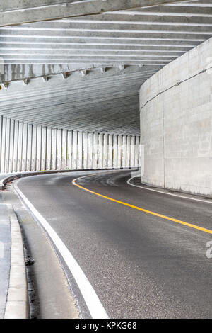 Il tunnel all mountain Foto Stock
