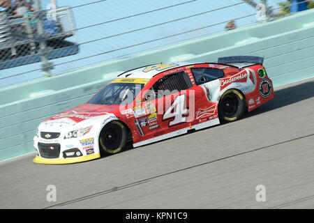 HOMESTEAD, FL - 16 novembre: Kevin Harvick durante la NASCAR Sprint Cup Series Ford EcoBoost 400 a Homestead-Miami Speedway su Novembre 16, 2014 a Homestead, Florida. Persone: Kevin Harvick Foto Stock