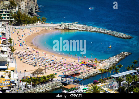 Puerto de Mogan città sulla costa dell'isola di Gran Canaria, Spagna. Foto Stock