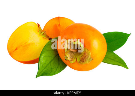 Persimmon kaki isolato su bianco. Immagine inclusa tracciato di ritaglio Foto Stock