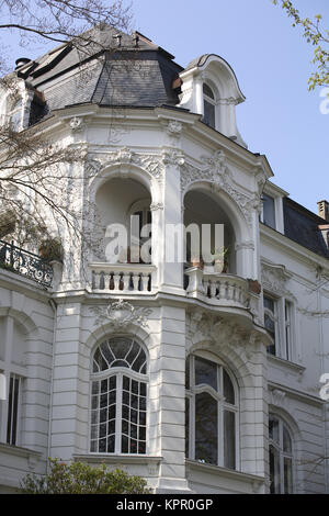 Germania, Wuppertal, villa nel quartiere Brill. Deutschland, Wuppertal, Villa im Stadtteil Brill. Foto Stock