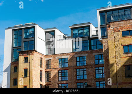 loft su un vecchio edificio industriale a berlino Foto Stock