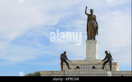 Monumento della Libertà nella città di Nicosia in Cipro. Primo piano. Foto Stock
