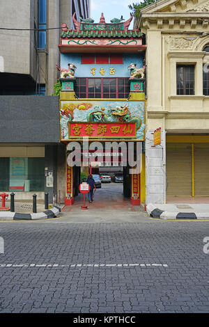 Vista del peccato Sze Si Ya tempio, un tempio taoista situato a Kuala Lumpur, Malesia. Foto Stock