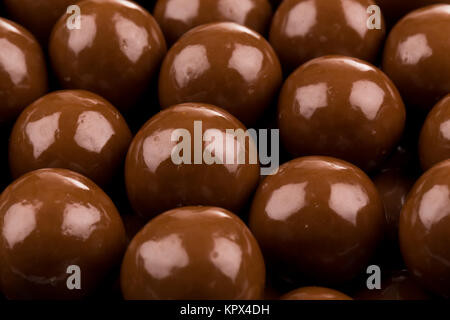 Più cioccolato caramelle a sfera Foto Stock