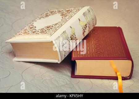 Due libri in bella binding. Foto Stock