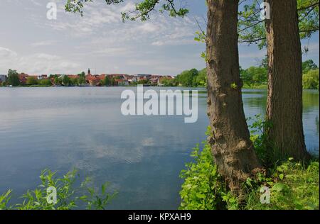 Vista sul lago della città su Ratzeburg, Schleswig-Holstein Foto Stock